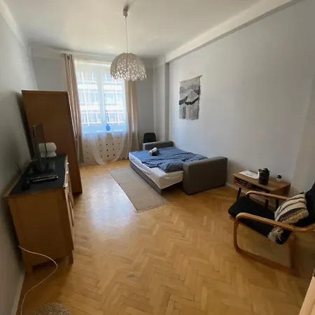 Krucza Street 51 In The Center Apartamento *